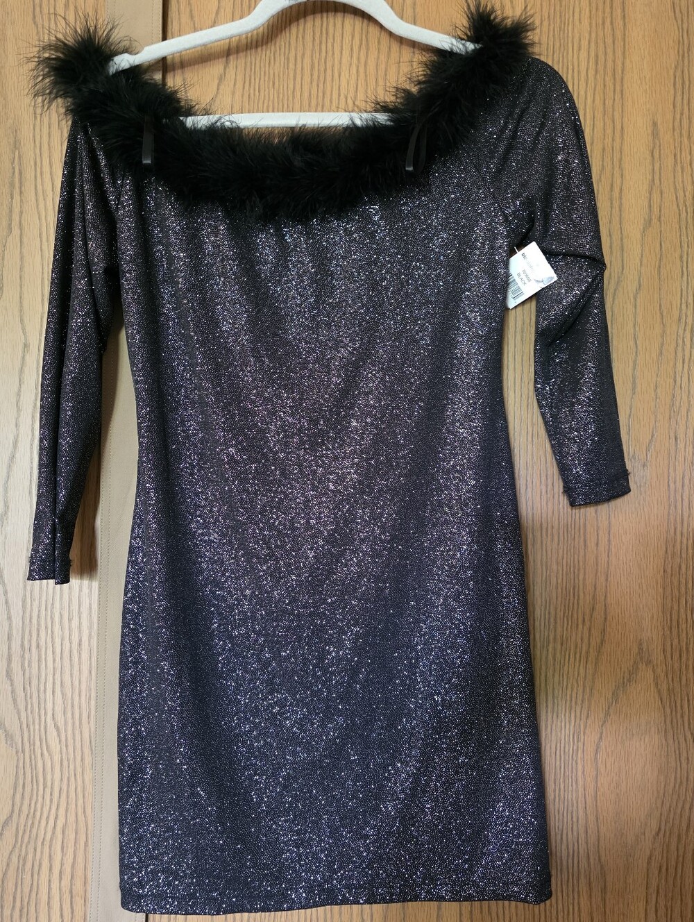 Bebe Glitter Off-Shoulder Party Dress with Feather Trim -‎ Black Size Medium